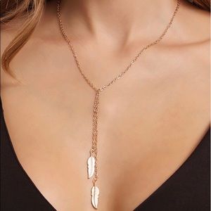 ✨NEW✨ Gold Dainty Feather Long Necklace